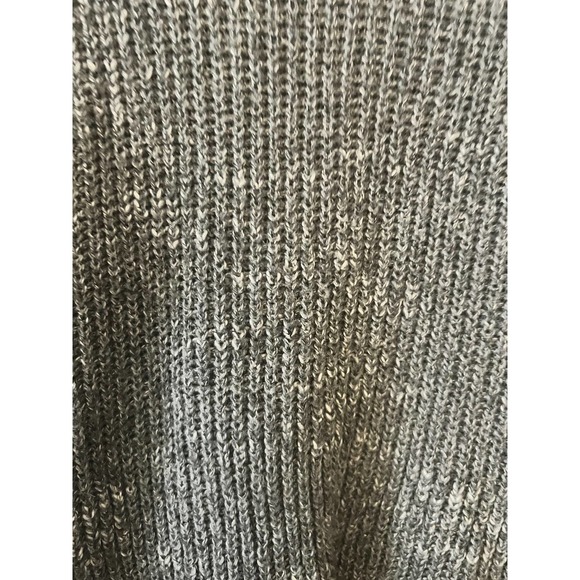 HOLLISTER Chunky Grey Sweater (Size XS/S) - Picture 4 of 9
